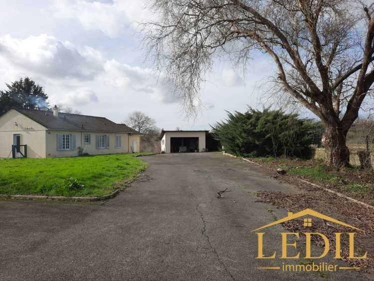 Maison avec garage à vendre