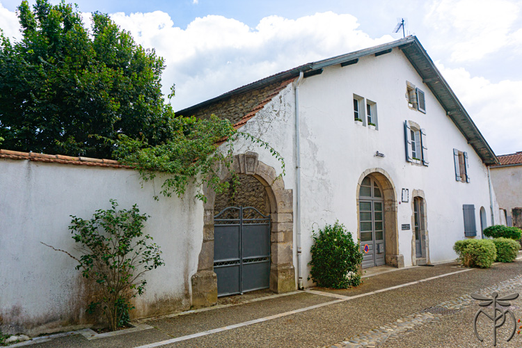 maison-du-pierrou-facade-exterieure