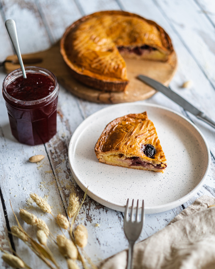 Gâteau basque à la cerise