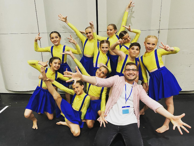 concours de danse modern jazz par les élèves de l'école Choream