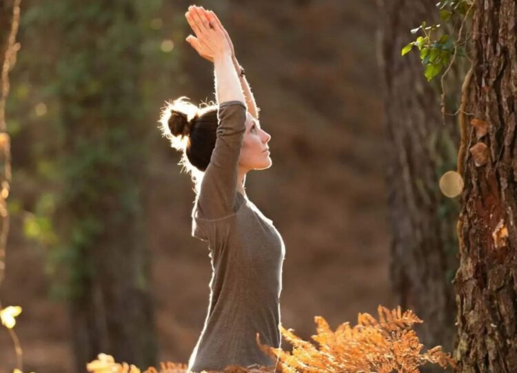 lydia-bossu-yogatherapie-collectif-s-team-toi