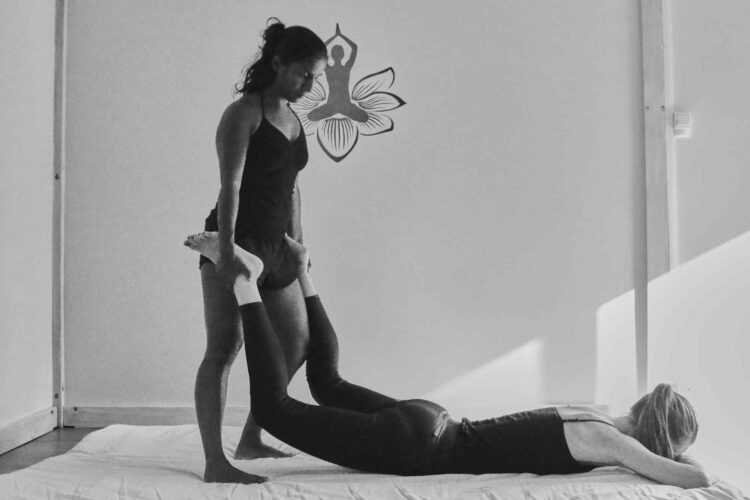 Gayani Yoga massage à Léon