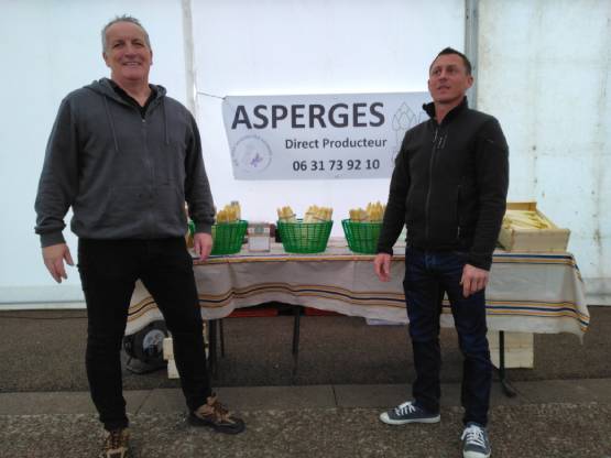 saveurs-des-sources-asperges-blanches-vente-direct-producteur